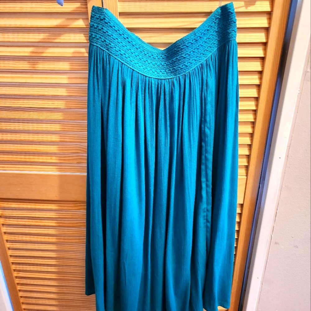 Women's pull on summer skirt